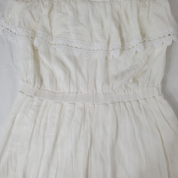 Fashion Nova White Maxi Dress - Picture 5 of 10